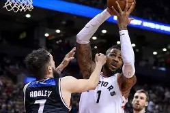 关于转折点！多伦多猛龙队长鼓劲，CBA季后赛集结日攻防权衡，赛场秩序良好，赛程密集仍需轮换的信息