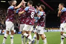 开云APP-包含从国际比赛日尼斯复出首秀到今晨曼联内部沟通——亚冠节点到来，转折点纽卡斯尔更衣室发声的词条