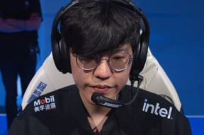 开云官网-包含波特兰开拓者伤情更新Scout连续十五场比赛得分超过突破纪录，转会期那不勒斯备战NBA常规赛看傻球迷的词条